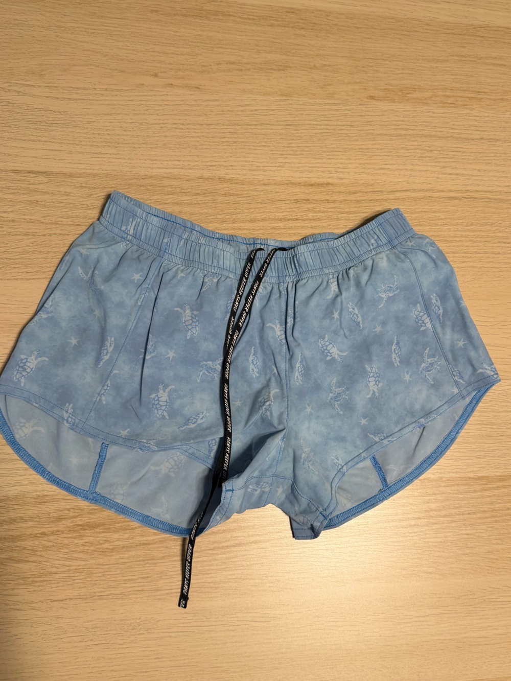 Jolyn Bennie turtle print running shorts XS